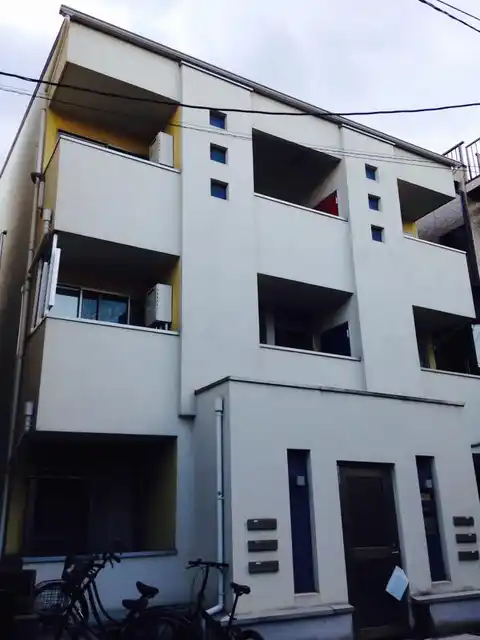 M-FLAT