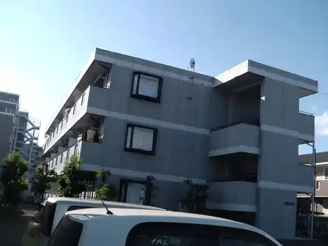 グローリアスハイツ