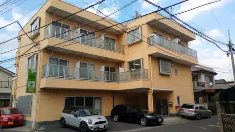 アーバンハウス16号館