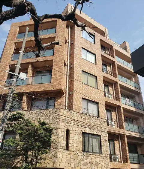 ラ・シテ代官山225