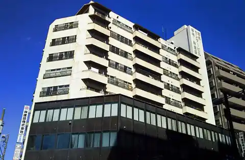 調布センタービルマンション