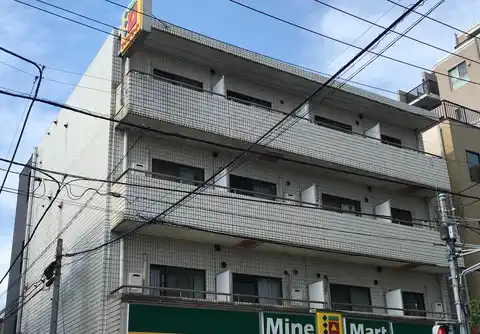 ローエングリーンハイツ