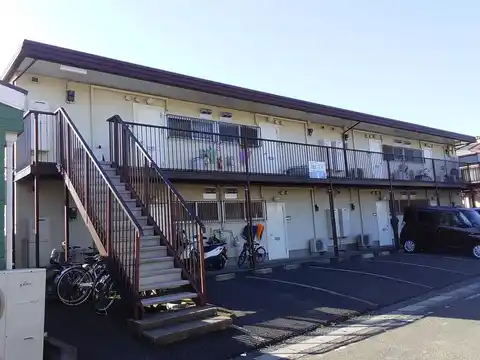 プラムハイツ
