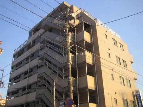 ベイ・ウエスト