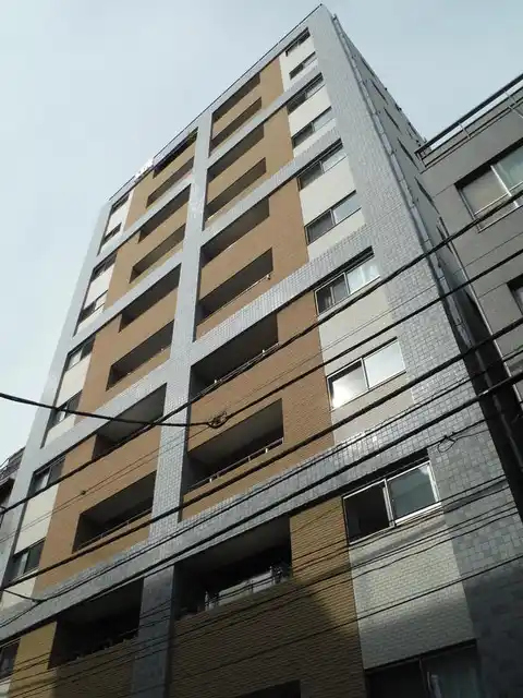 GREEN PARK 日本橋三越前アペゼ