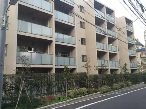 オープンレジデンシア表参道est