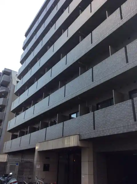 ルーブル学芸大学六番館