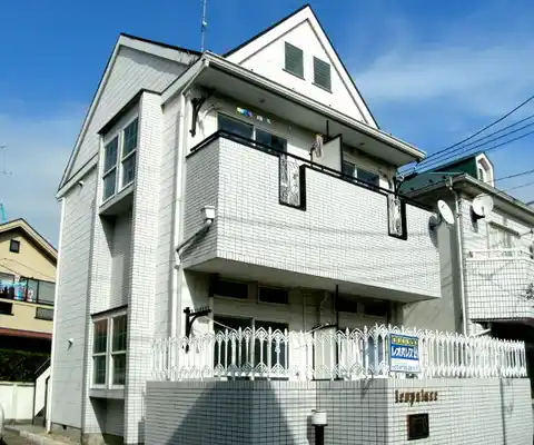 レオパレス染地