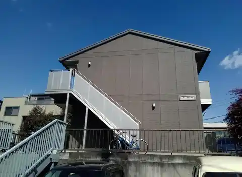 セレーヌ仲町台A号棟