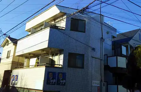 ホワイトヒルズ