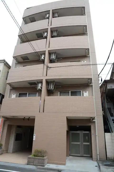 メゾンスクエア