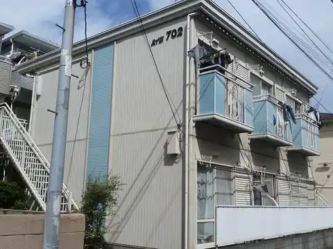ハイツ702
