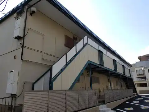 カームハイツD