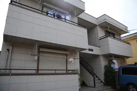 メゾンF