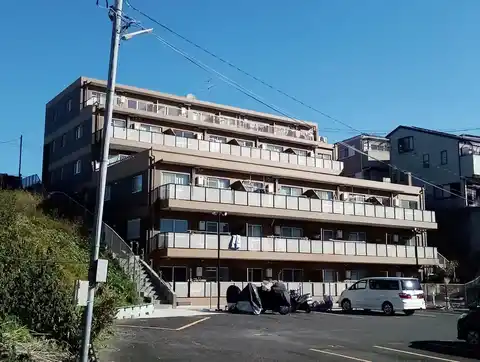 サニーテラス西寺尾