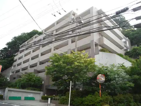 プレール鎌倉岡本
