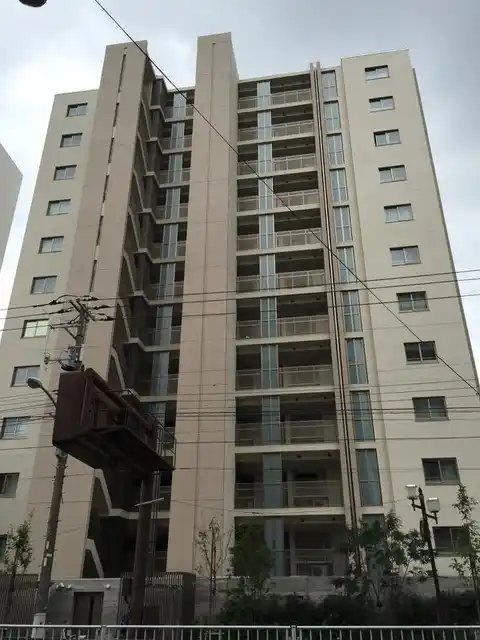 プラウド両国