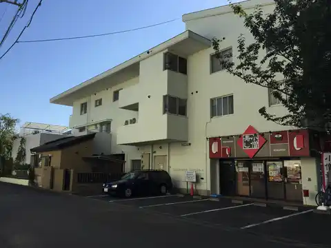 調布岡ガーデン A棟