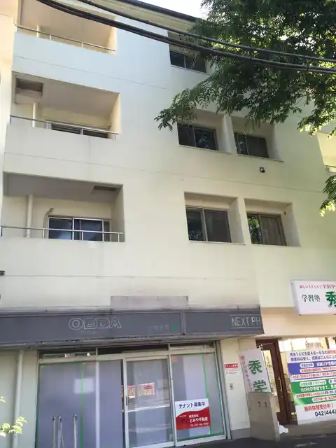 調布岡ガーデンB棟