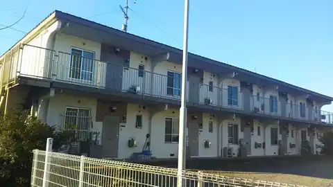 サンハイツあづま