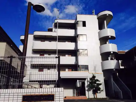 メゾングランルマーニュ