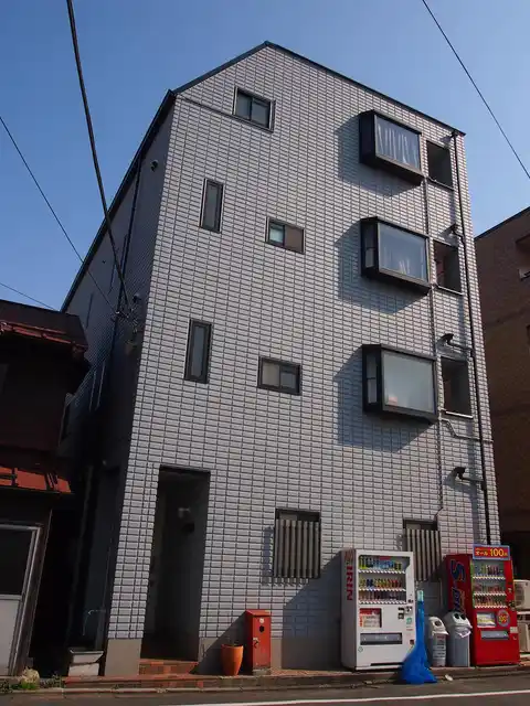 ヴィラ・セブン