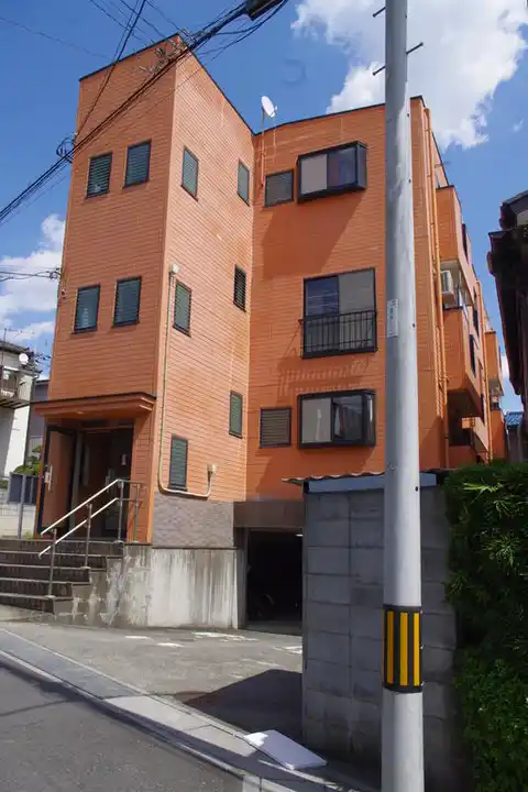 メゾンCHRISTIANIA