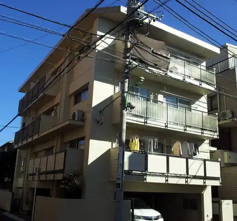 ヴィラ清文