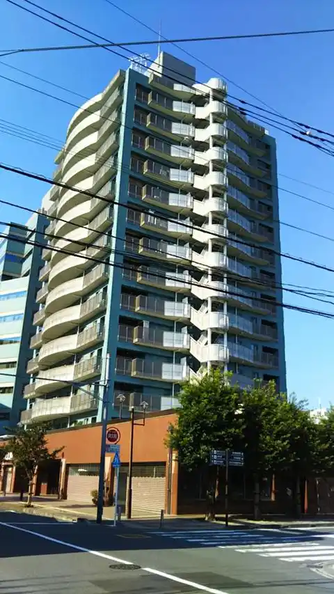 ルリエ本厚木住宅棟