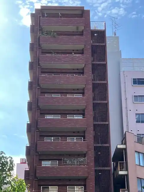クィーンズコートオークラ