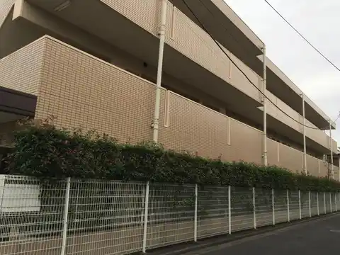 ファミーユ長岡