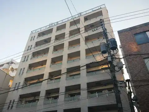 T-STYLIA