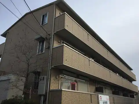 メゾンアリア