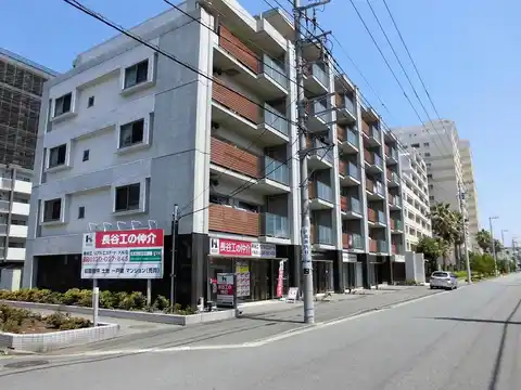 MAISON GRANDIOSE