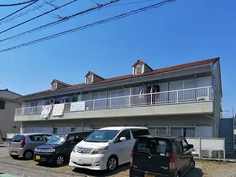 作新台ハイツ小山6号館