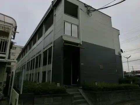 レオパレスルシータ21