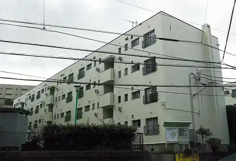 鴨居駅前分譲住宅1号棟 