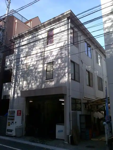 コンチネンタルアパートメント池之端2