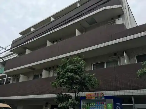 プレール・ドゥーク東新宿