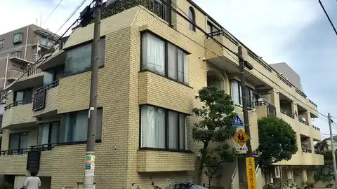 エクレール洗足
