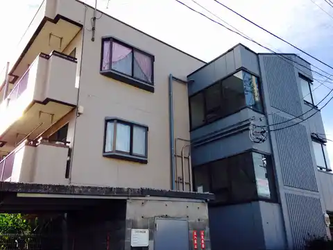 メゾン小山