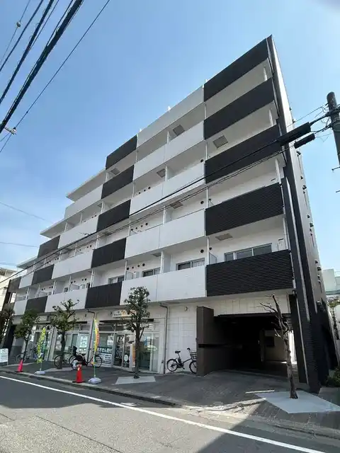 カスタリア戸越駅前