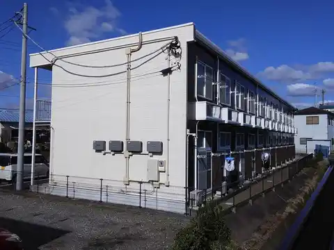 レオパレスカーナ