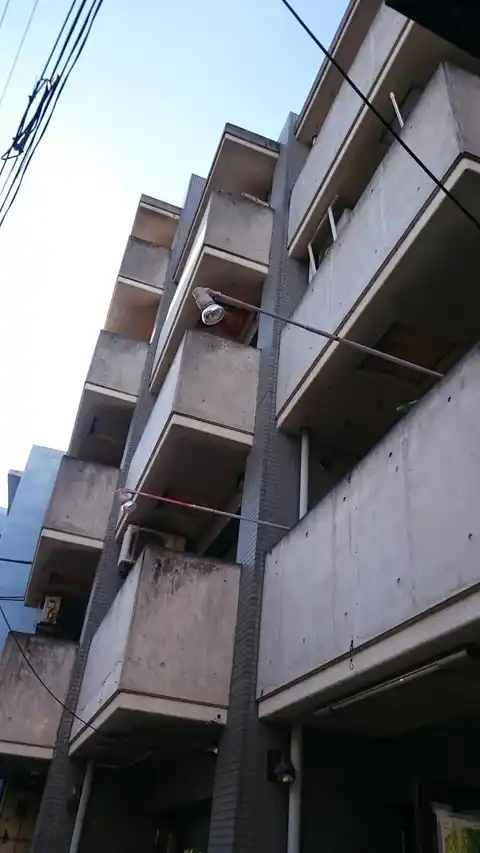 アパートメント・アズサワ