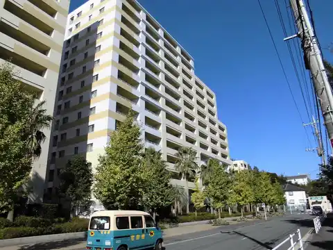 ガーデンアソシエD棟