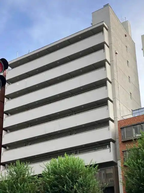 ニューローレルマンション