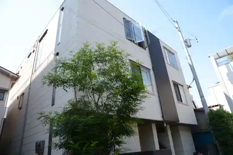 N-Flat