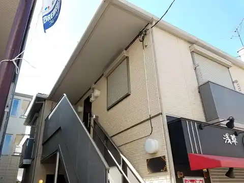 ハウスイプシロン