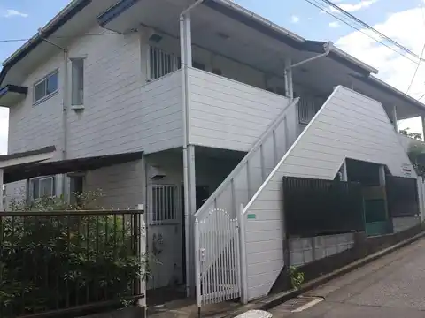 カトレヤハイツ