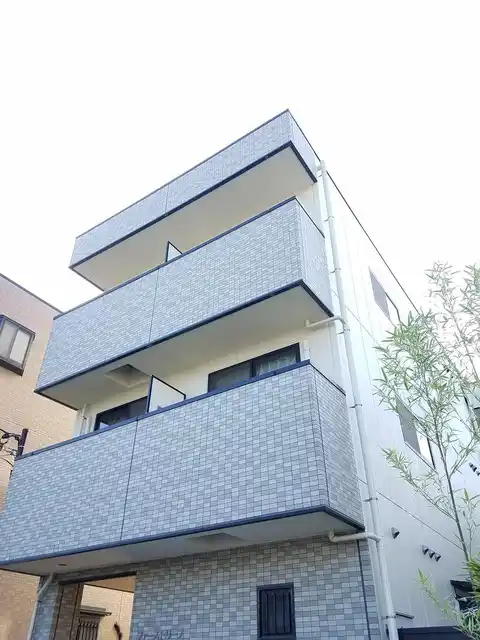 ファーストリーフ